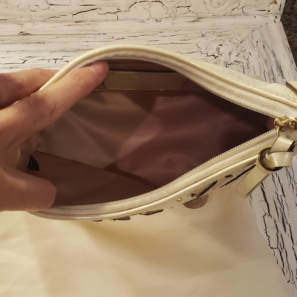 Coach Limited Edition Flowered Straw Bag 104 - Picture 5 of 16